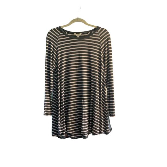 Once‎ Upon A Time Kettle Tee by Matilda Jane size Medium - Picture 1 of 3